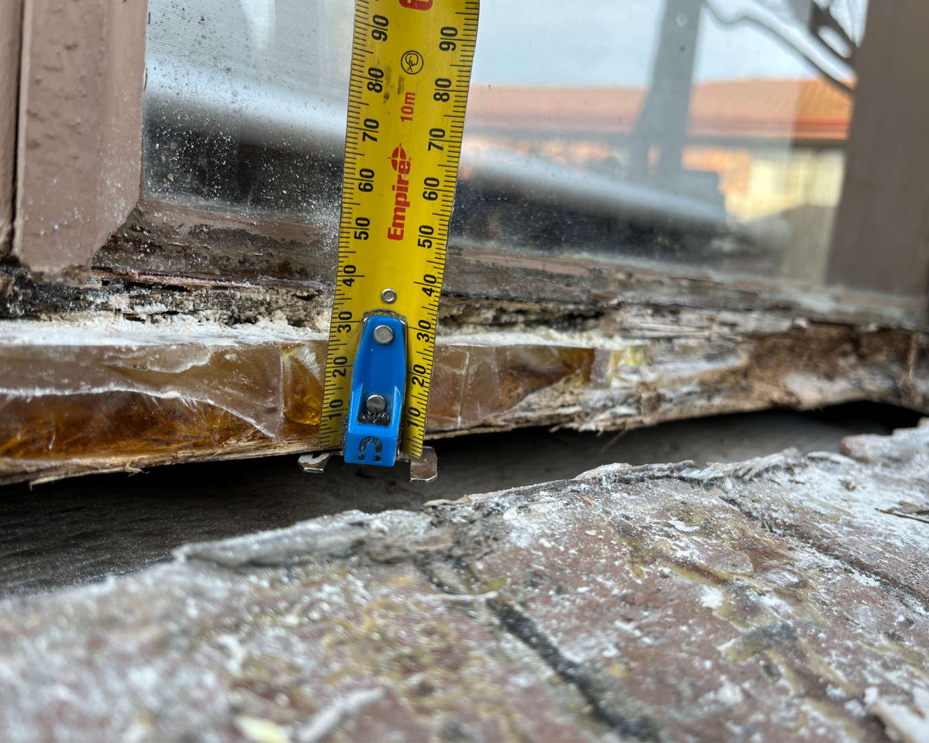 Epoxy resin from previous repair